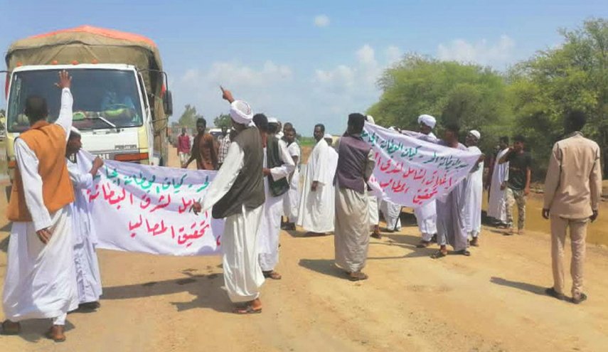 مجلس نظارات البجا يهدد بإغلاق شرق السودان