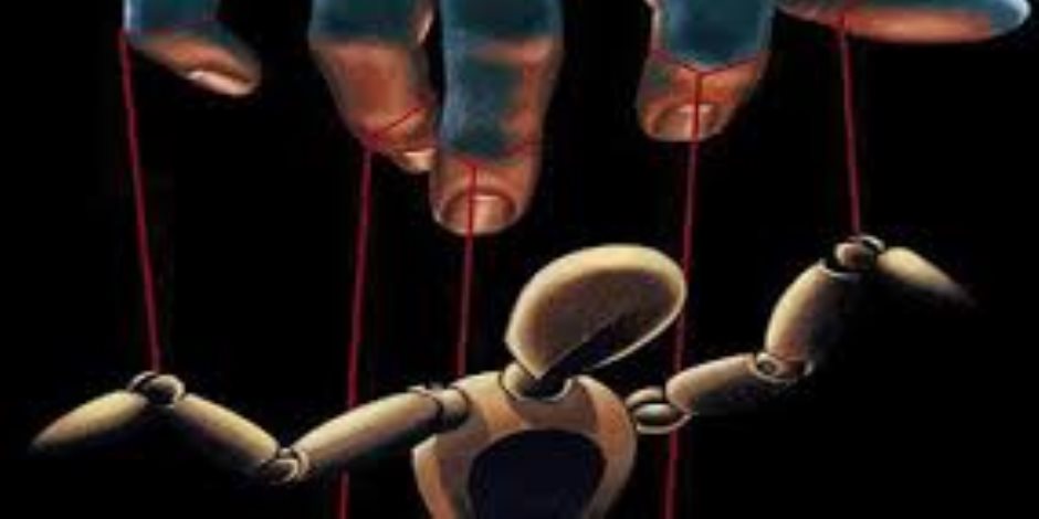 كيف تحول نشطاء وسياسو الربيع العربي إلى موظفين بإسطنبول