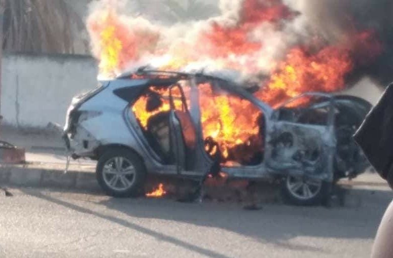 قتلى في تفجير سيارة مفخخة استهدف صحفيين ومراسلين لقنوات عربية في عدن