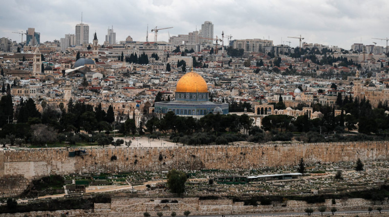 قيادي في الفصائل الفلسطينية لـ «180 تحقيقات»: لا يوجد اتفاق حتى الآن والتصريح القطري فيه استعجال