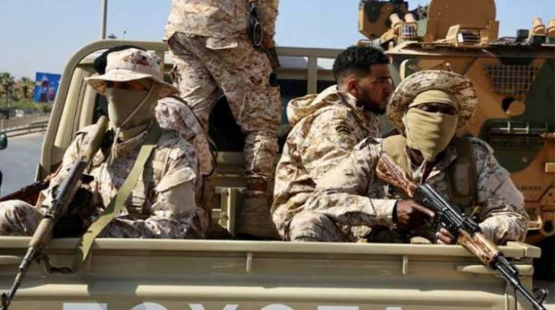 اشتباكات عنيفة بين مجموعتين مسلحتين في طرابلس