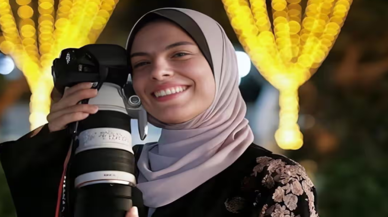 فيلم وثائقي عن حياة الصحفية "فاطمة حسونة”.. وزملاؤها: كانت تصور وسط المجازر