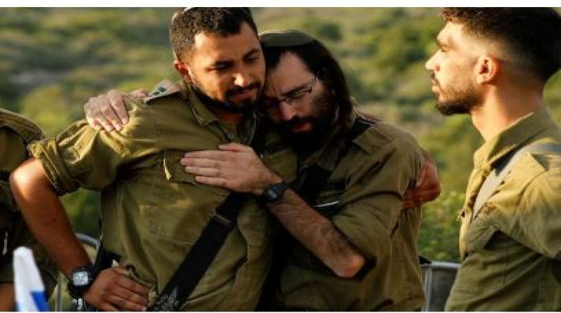 إعلام فلسطيني: غارة للاحتلال استهدفت محيط مجمع ناصر الطبي في قطاع غزة