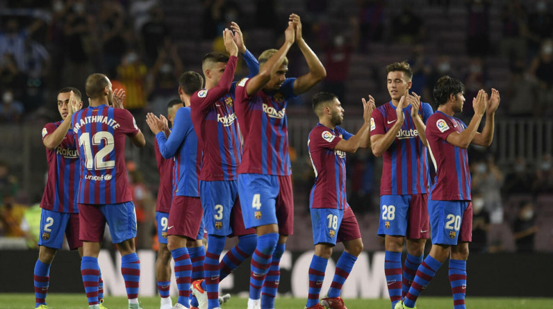 برشلونة يواجه أوساسونا اليوم في الدوري الإسباني.. تفاصيل المباراة