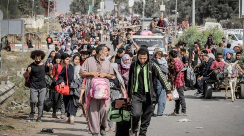 الفصائل الفلسطينية:الإحتلال يجبر السكان للنزوح لجنوب غزة تمهيدا لتهجيرهم