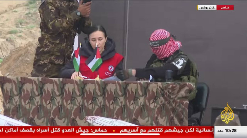 صحيفة القدس : وفد حماس في مصر أجرى مباحثات امتدت لأكثر من 10 ساعات متواصلة